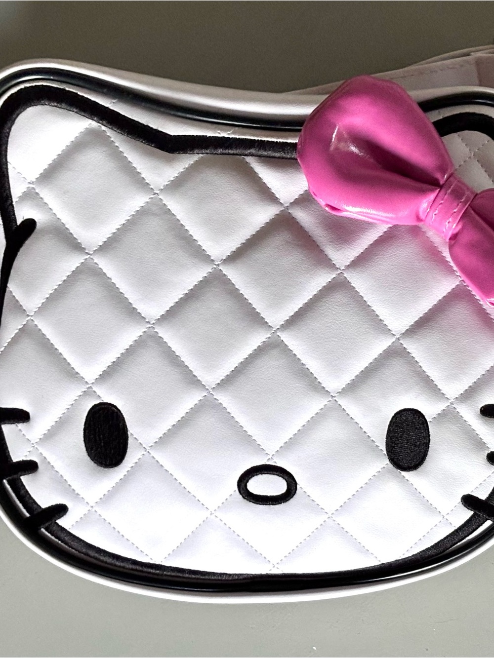 LoungeFly x Sanrio Figural Hello Kitty Quilted Face and Bow Collectors Crossbody